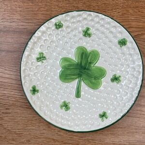 Dennis East 7" Shamrock Plate with Dimple Pattern‎